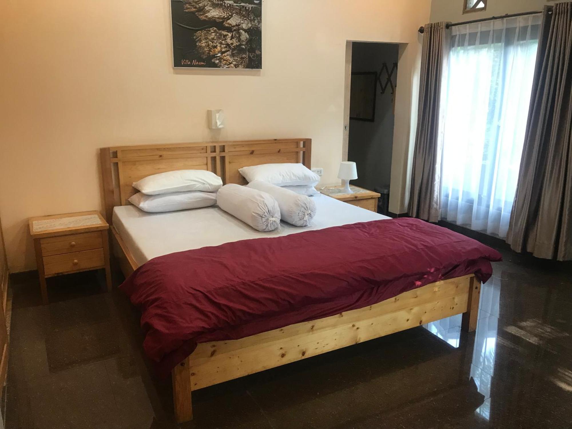 Villa Naumi Bandung Exteriör bild